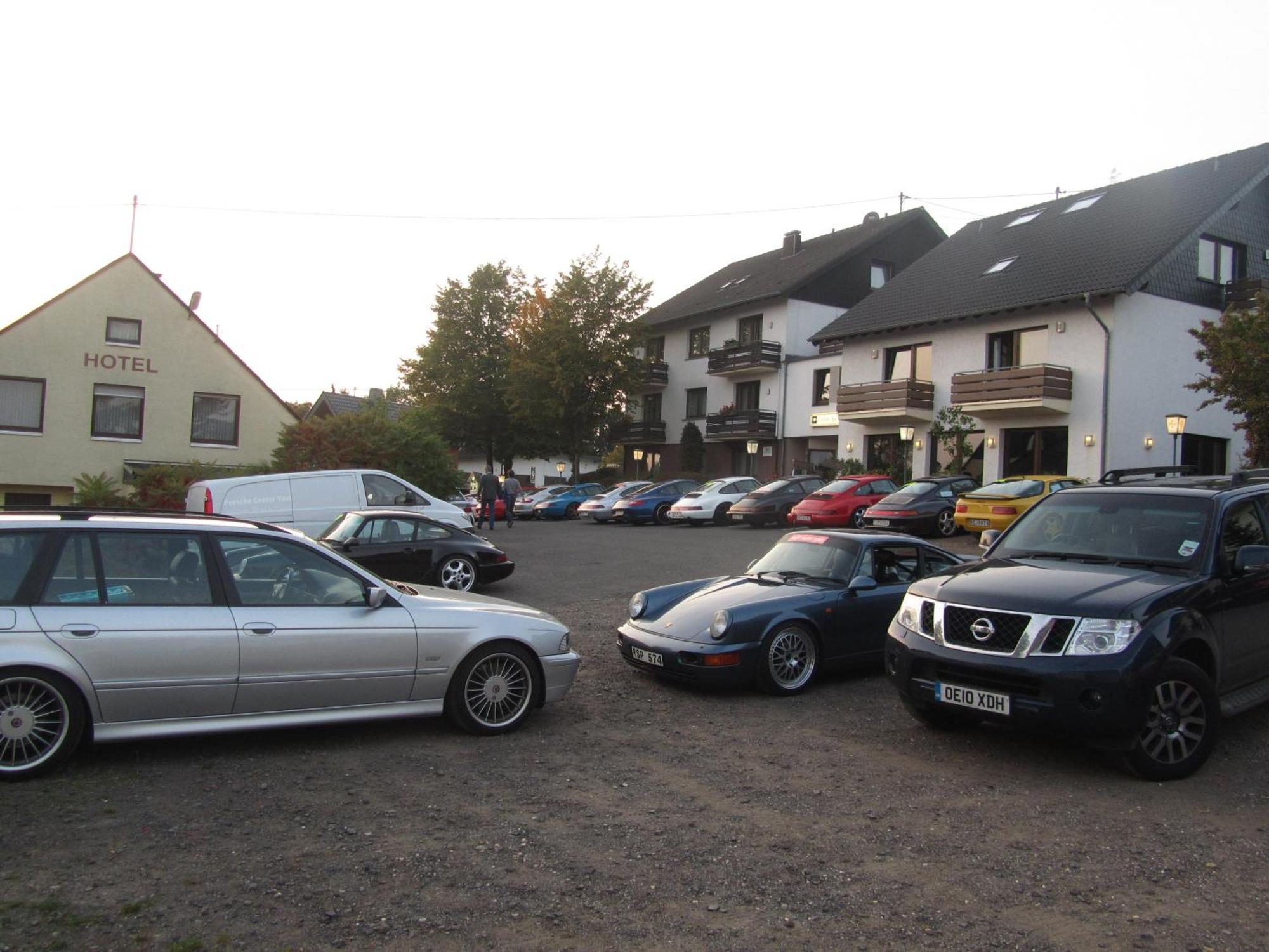 gut-Hotel zur Burg Nürburg ring Exterior foto