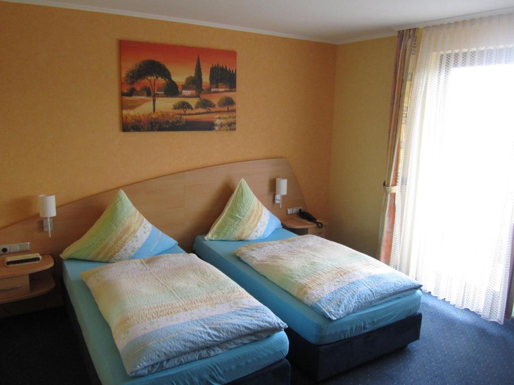 gut-Hotel zur Burg Nürburg ring Zimmer foto