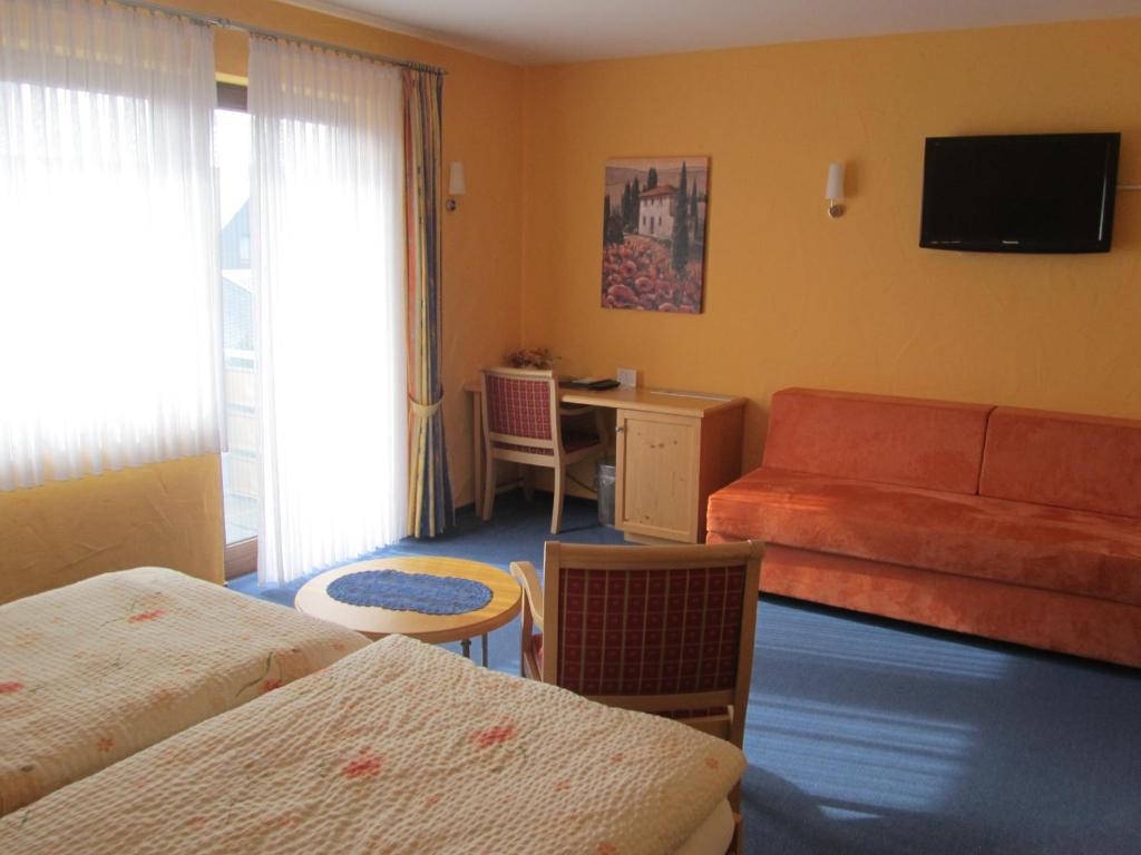gut-Hotel zur Burg Nürburg ring Zimmer foto